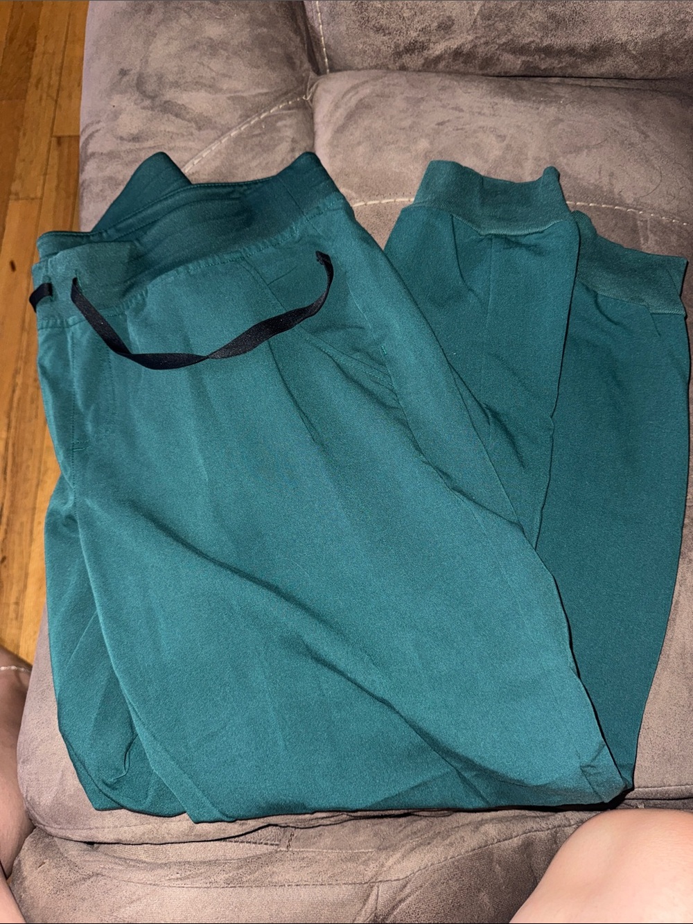 Figs Women's forest green scrub Pants